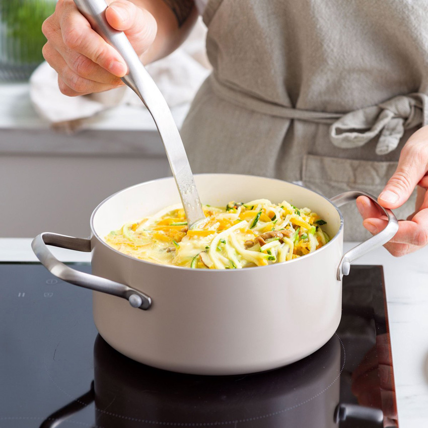 Casserole avec couvercle crème Ø20cm avec revêtement antiadhésif sans PFAS