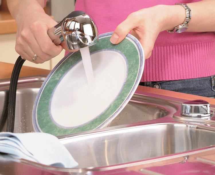 Robinet de cuisine Frida chrome basse pression avec bec extractible