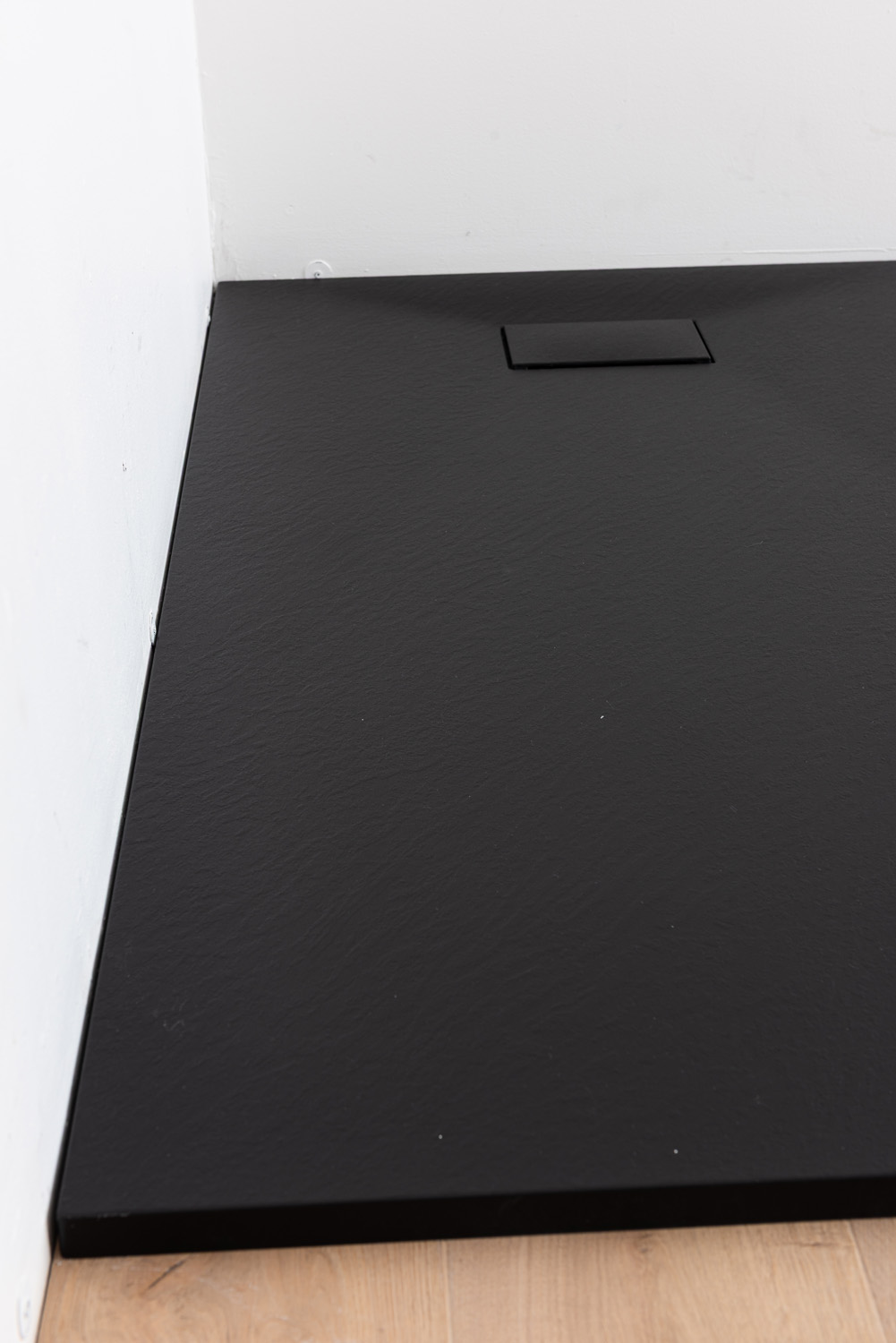 Douchebak Moby SMC mat zwart leisteenlook 140x80cm