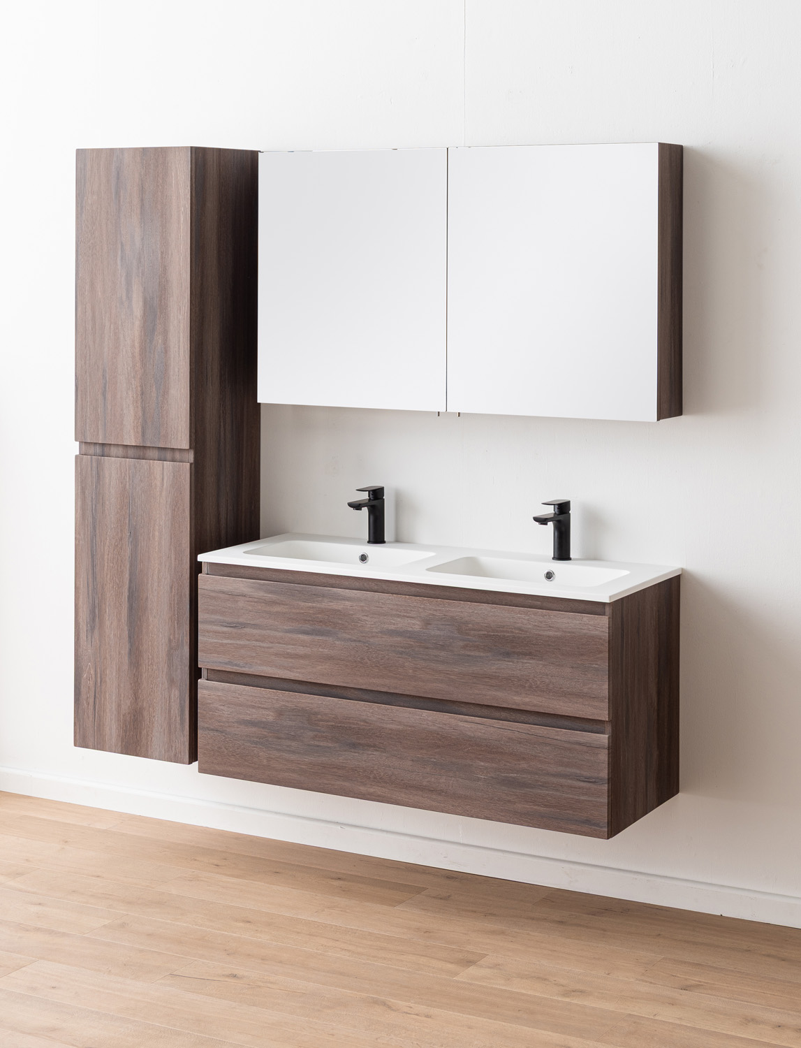 Meuble de salle de bains Tarik chêne ambré suspendu avec double vasque blanc mat 120cm