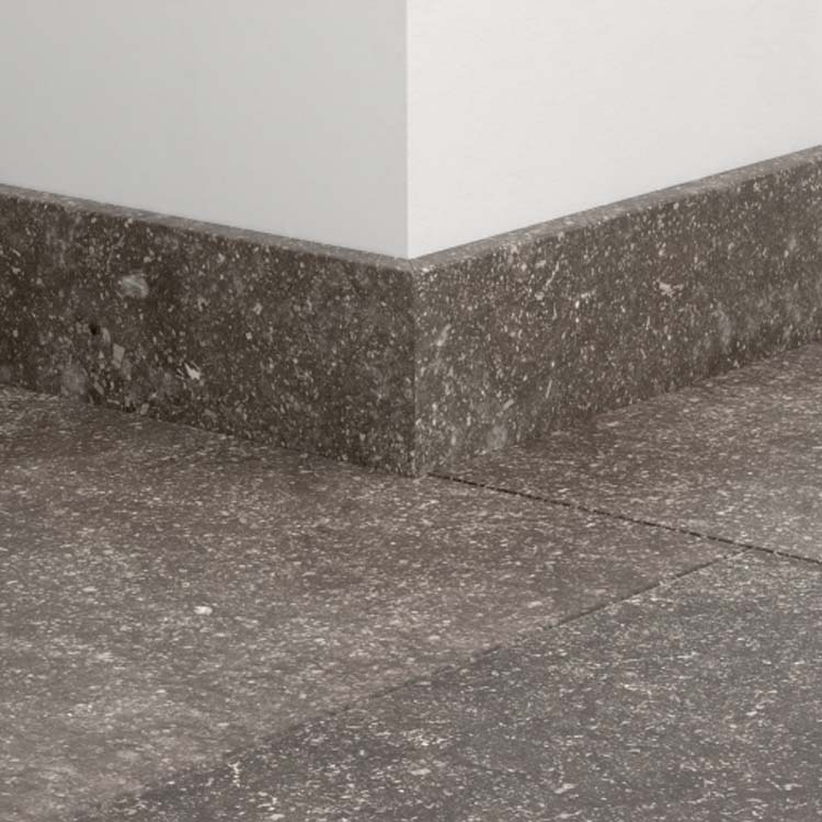 Standaardplint Quick-Step 58 x 12 x 2400 mm Gerookte blauwsteen