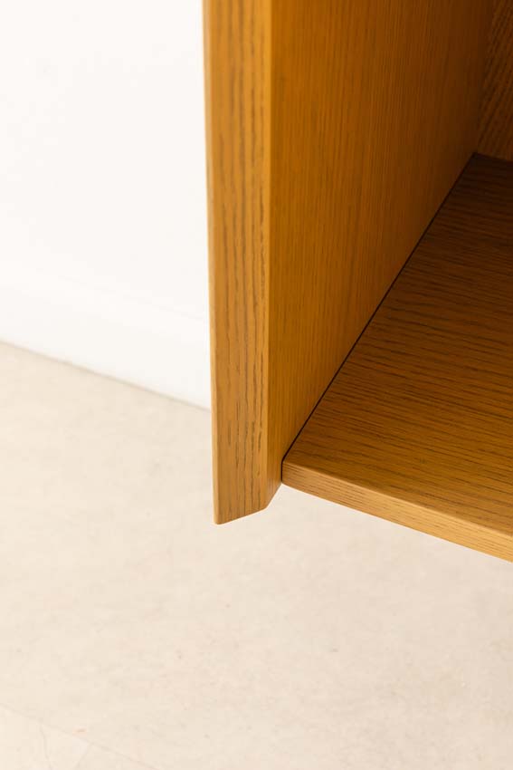 Armoire colonne Waldorf chêne suspendue 170x40x35cm