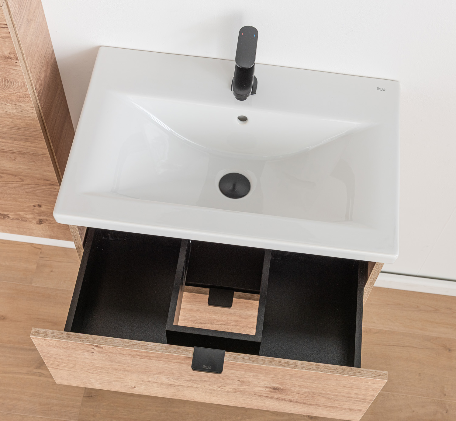 Badkamermeubel Raf honingeik hangend met enkele wastafel glanzend wit 60cm