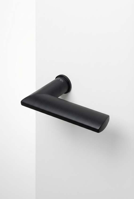 Deurkruk Xinnix 004.22 aluminium geanodiseerd zwart complete set excl. rosas