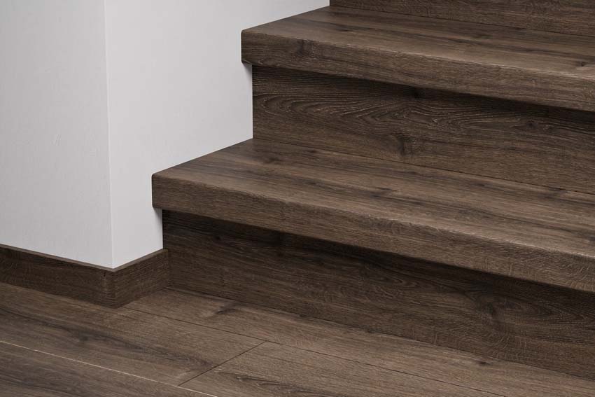 Trapcover Quick-Step geborstelde bruine eik 134,1x14,3x5,9cm