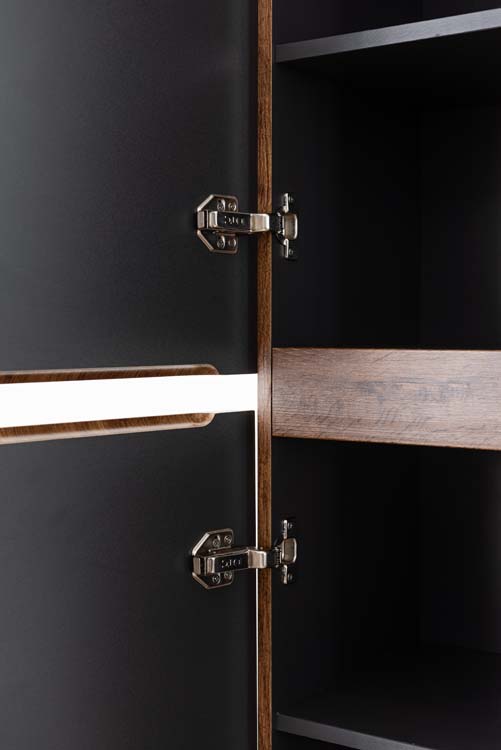 Kolomkast Jelte notelaar hangend 170x40x35cm