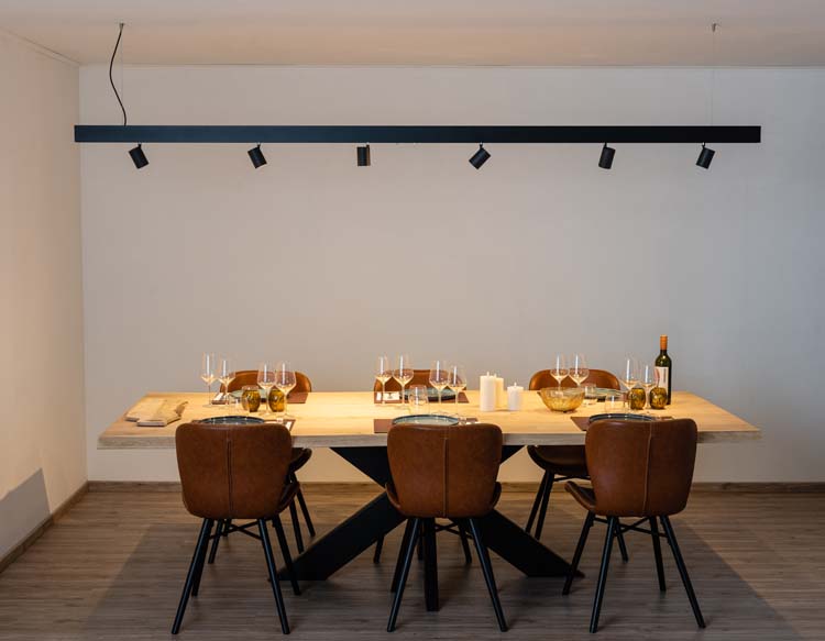 Rail lumineux design Béa noir set 2,9m 6 spots GU10 6x5W lustre