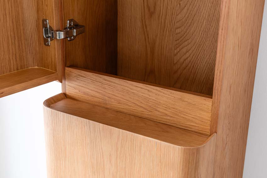 Kolomkast Floris eik hangend 170x40x35cm Kolomkast Floris eik hangend 170x40x35cm