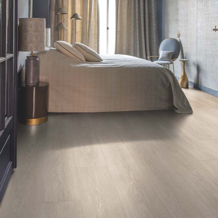Stratifié Quick-Step Majestic 9,5mm chêne vallée beige clair 205x24cm