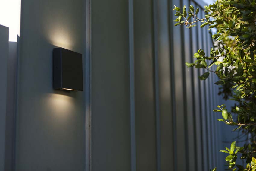 Wandlamp buiten Karo - grijs - 8.5W - 4000K - IP54 -