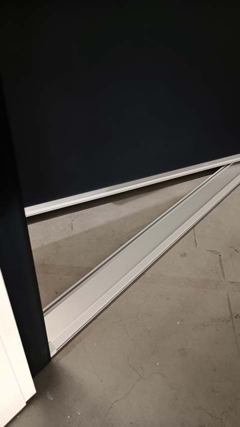 Porte extérieure pvc avec finition alu Lepo anthra sur mesure G