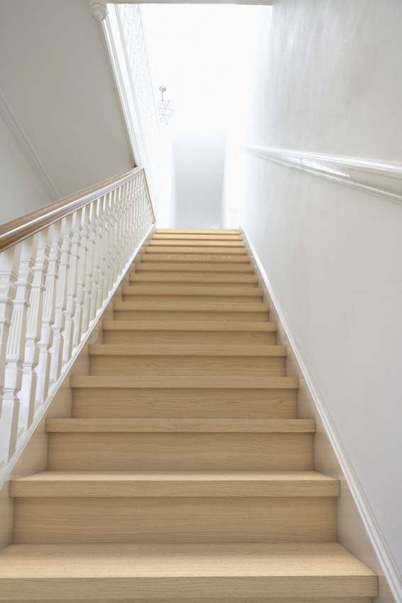 Recouvrement de marche Maestro Florida oak 130x61x5,6cm Recouvrement de marche Maestro Florida oak 130x61x5,6cm
