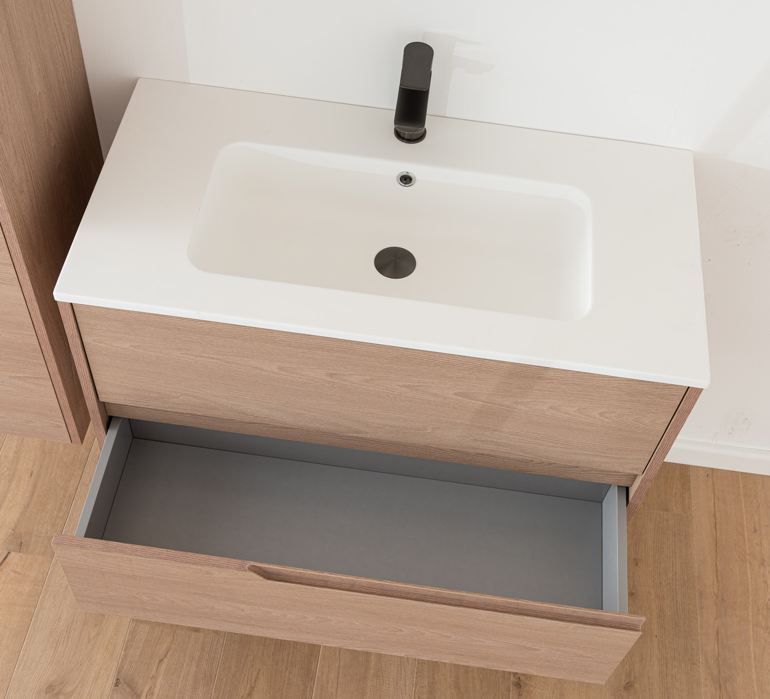 Meuble de salle de bains Tiago chêne Nordic suspendu avec vasque simple blanc brillant 90cm