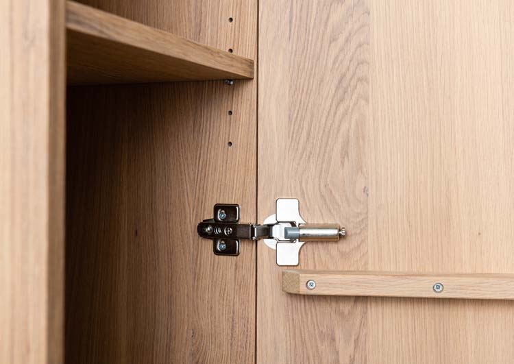 Armoire colonne Fiori chêne suspendue 170x35x32cm