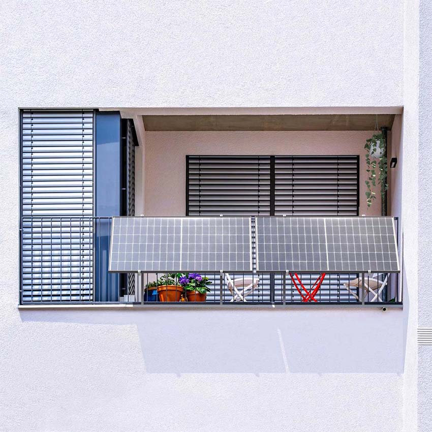 Set van zonnepanelen 600W - plug & play - vrijstaand of balkonmontage - incl omvormer