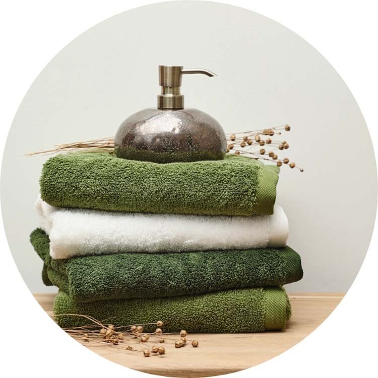 Serviettes de bain vertes