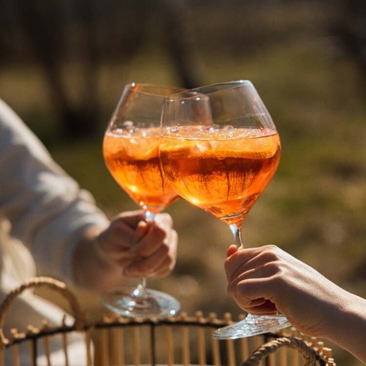 Ginglazen voor de aperitief